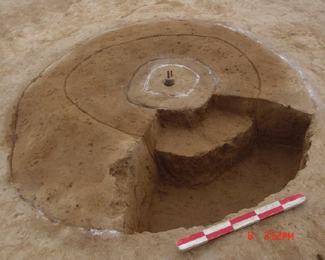 Taosi Observatory gnomon template and mounting hole for a 180cm (≈71" inch) staff 